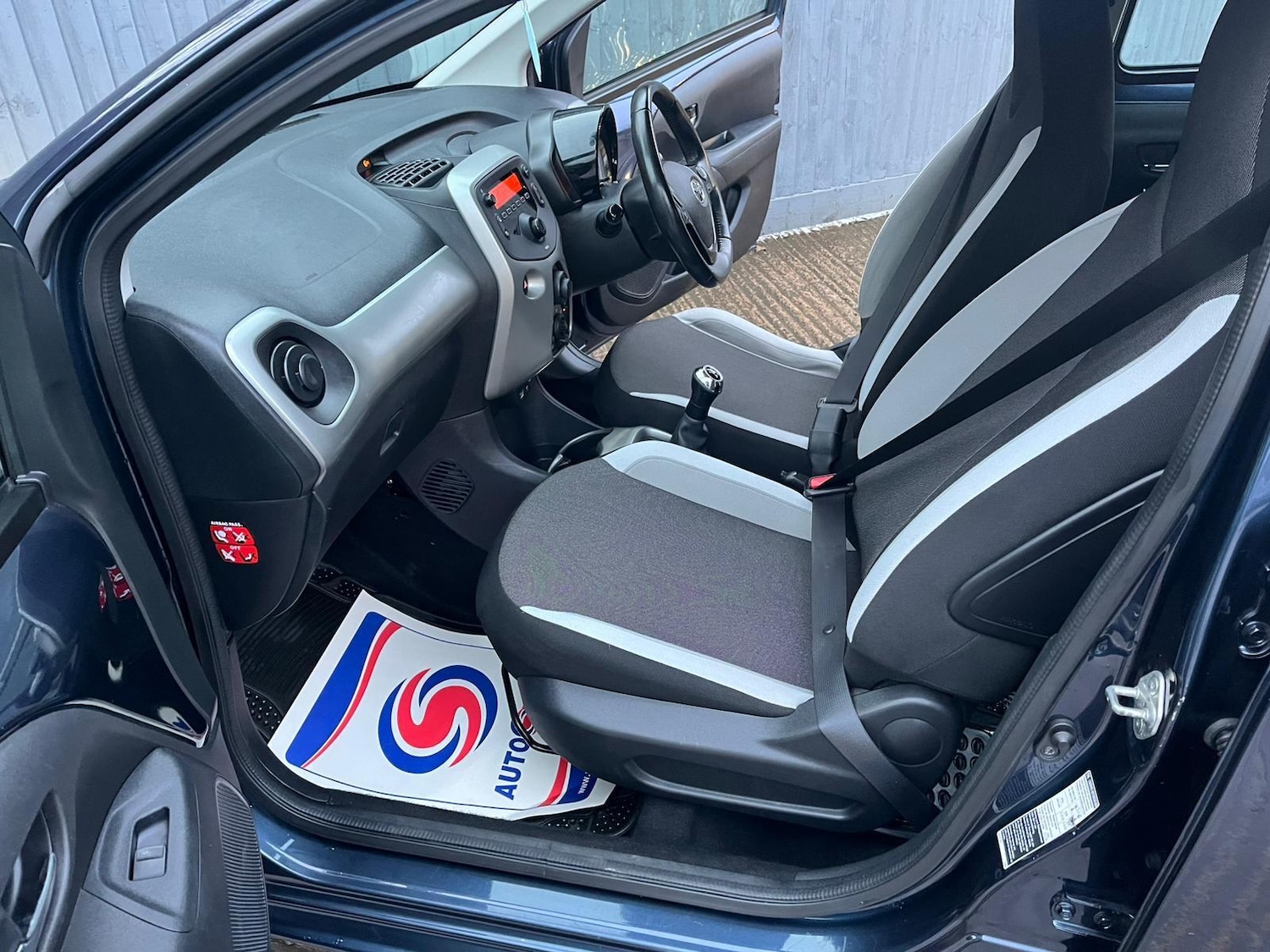 Used Toyota AYGO for sale - 77883422: Photo 17