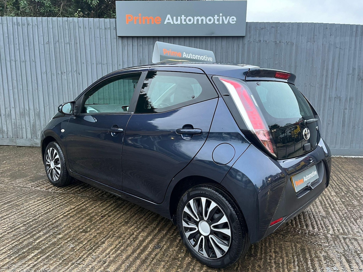 Used Toyota AYGO for sale - 77883422: Photo 4