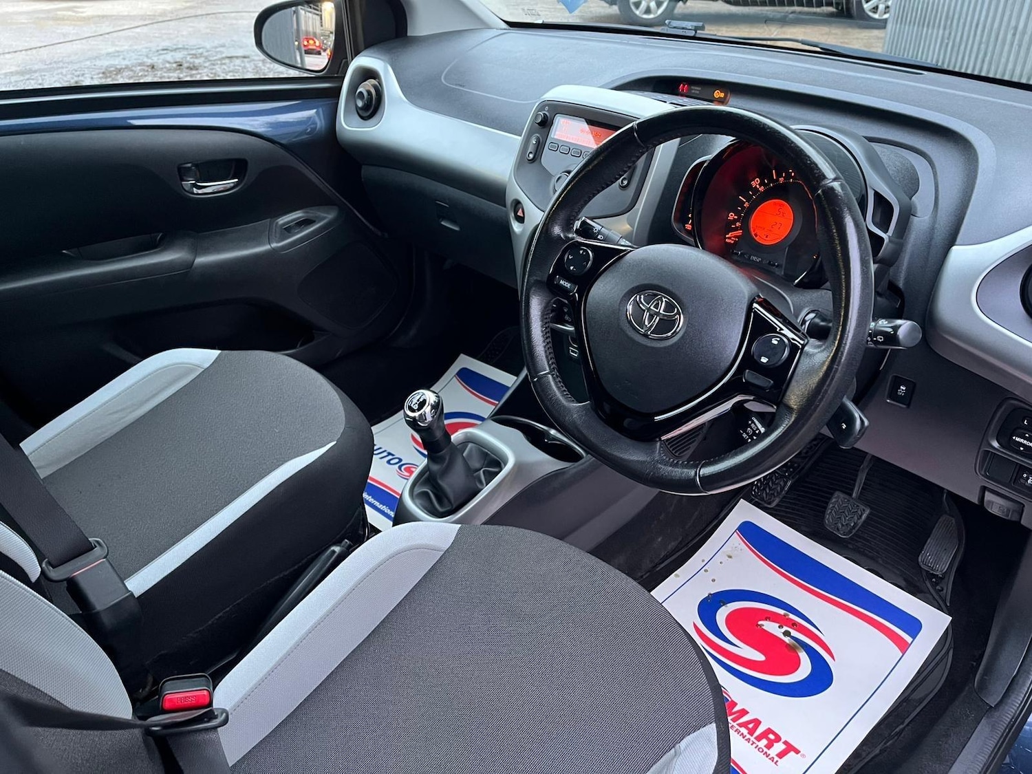 Used Toyota AYGO for sale - 77883422: Photo 9