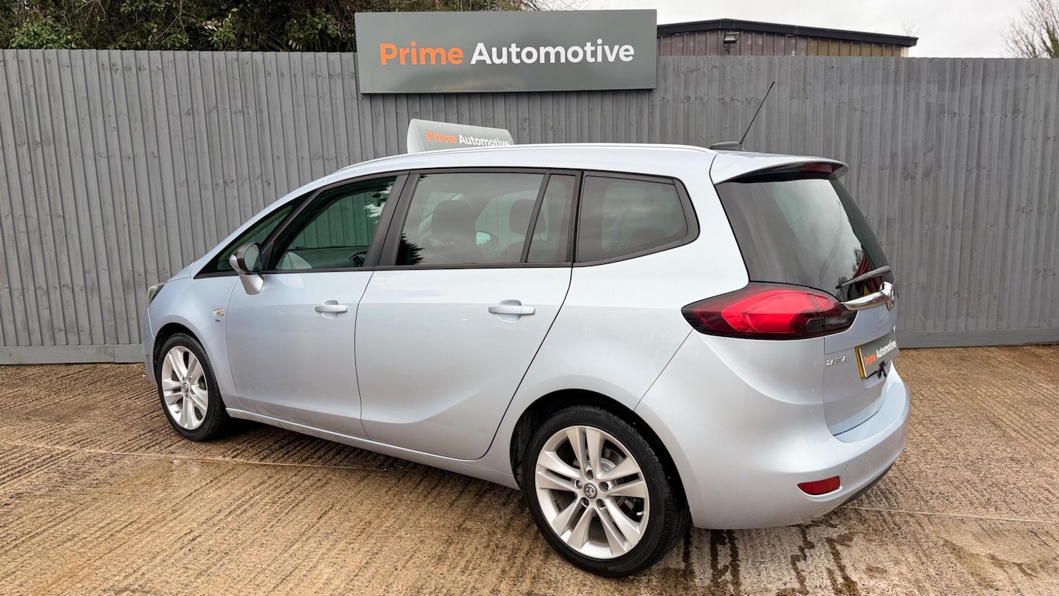 Used Vauxhall Zafira Tourer for sale - 77882935: Photo 4