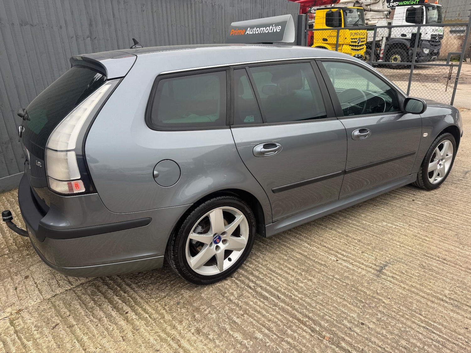 Used Saab 9-3 for sale - 77883400: Photo 3