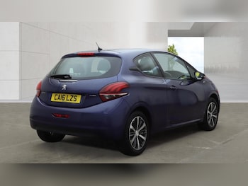 Used Peugeot 208 2016 for sale - 78099869: Photo