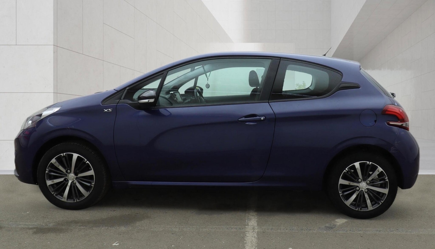 Used Peugeot 208 2016 for sale - 78099869: Photo 6