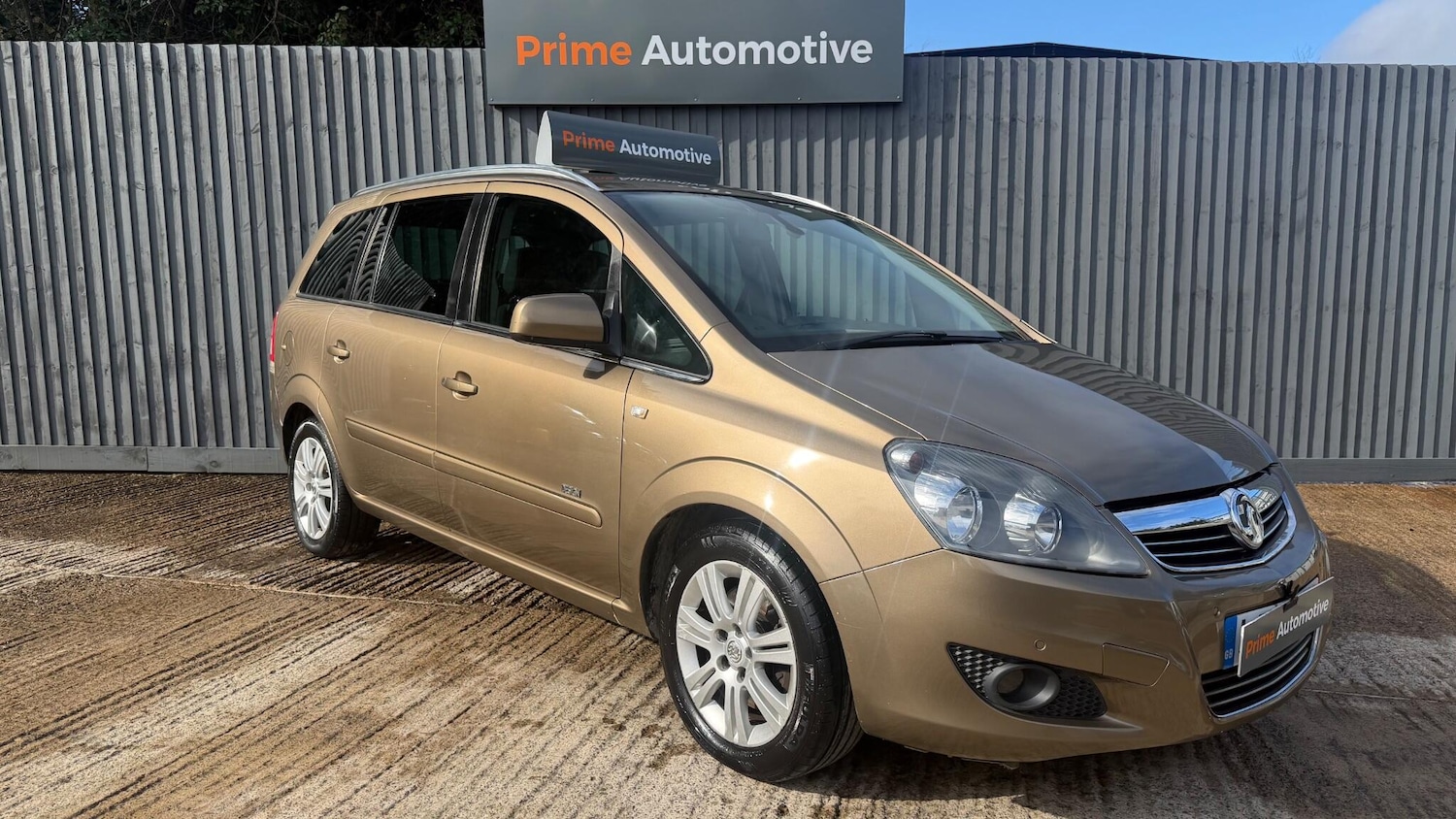 Used Vauxhall Zafira for sale - 77883572: Photo 1