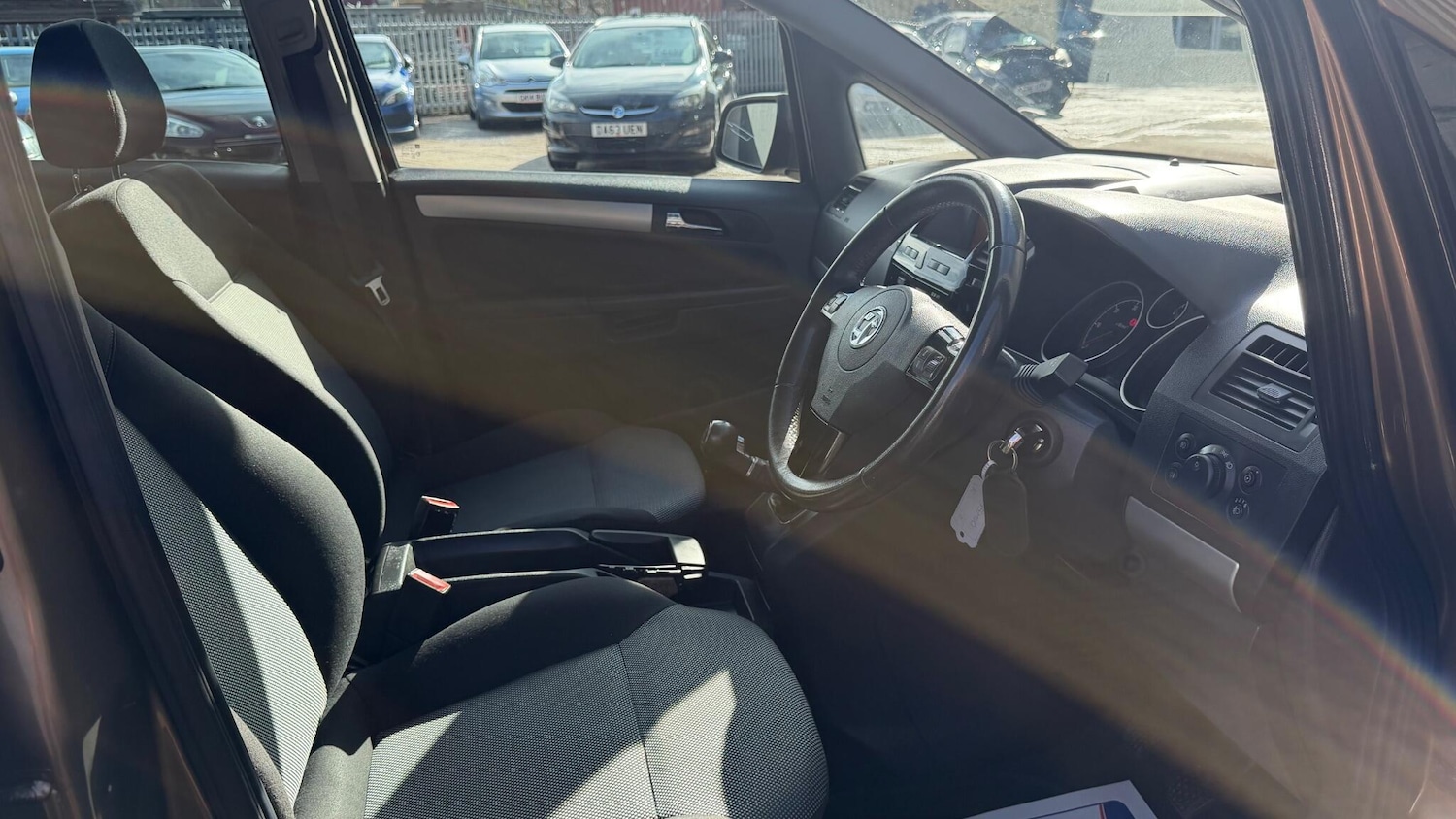 Used Vauxhall Zafira for sale - 77883572: Photo 10