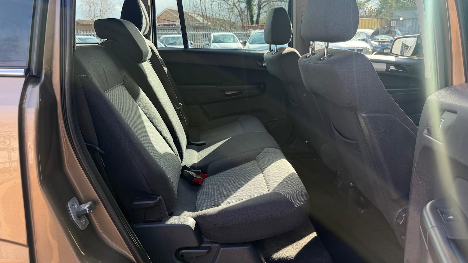 Used Vauxhall Zafira for sale - 77883572: Photo 11