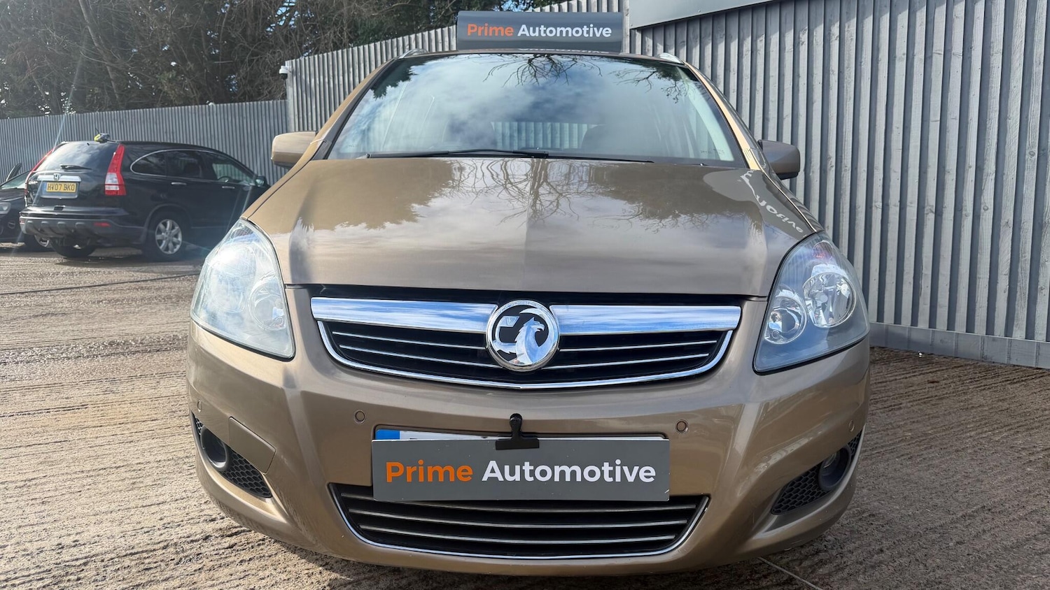 Used Vauxhall Zafira for sale - 77883572: Photo 2