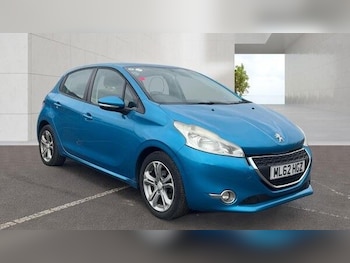 Used Peugeot 208 2012 for sale - 78573843: Photo