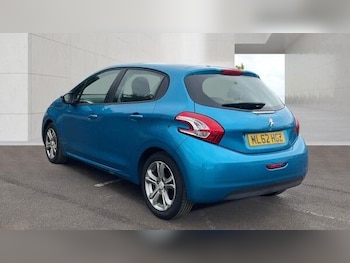 Used Peugeot 208 2012 for sale - 78573843: Photo