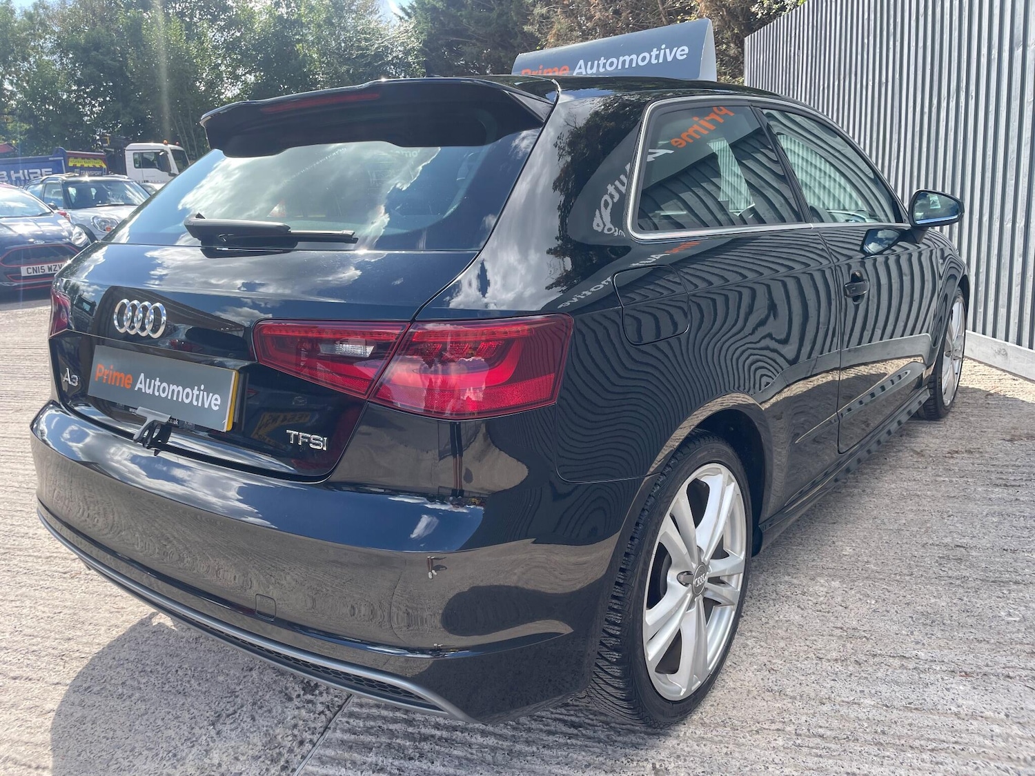 Used Audi A3 2014 for sale - 77925000: Photo 8