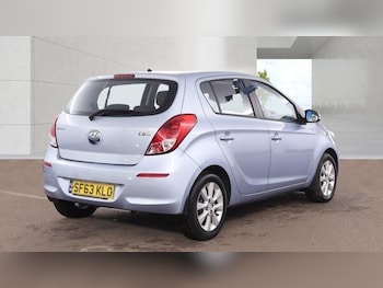 Used Hyundai i20 2013 for sale - 78292469: Photo
