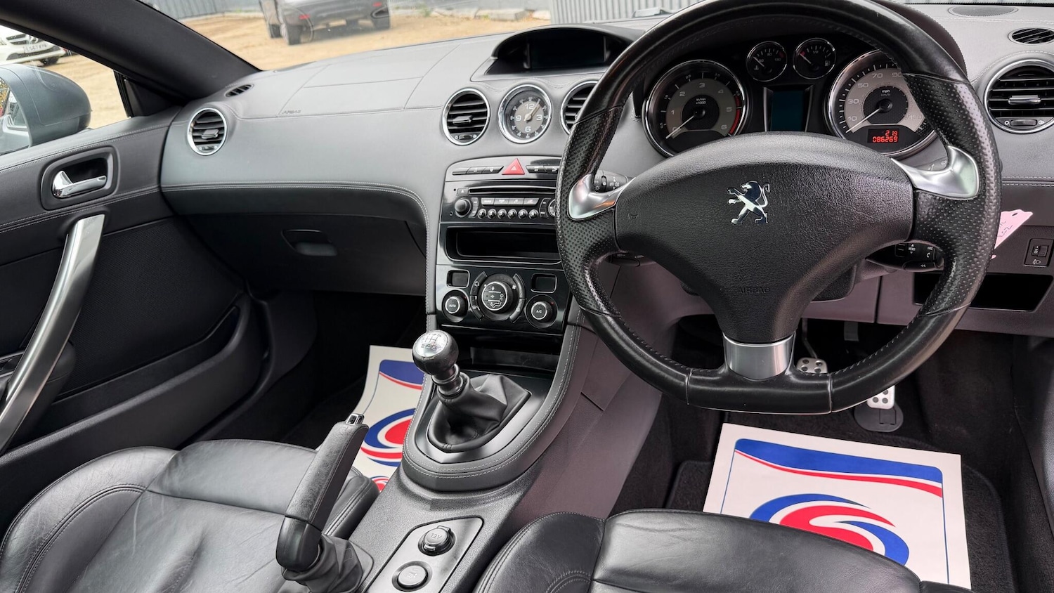 Used Peugeot RCZ 2011 for sale - 78019591: Photo 8