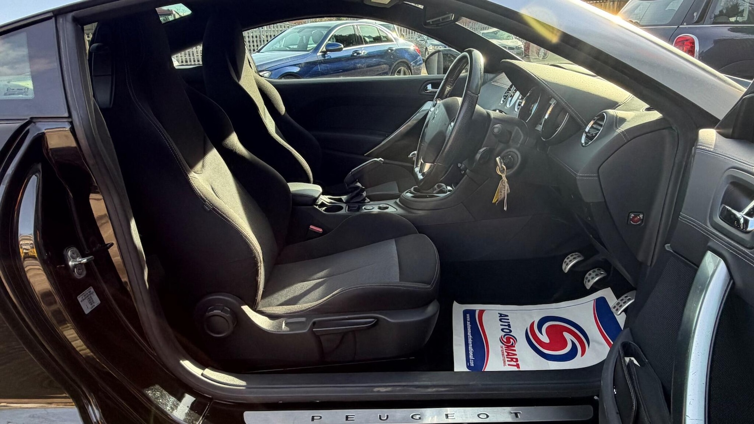 Used Peugeot RCZ for sale - 77882155: Photo 11