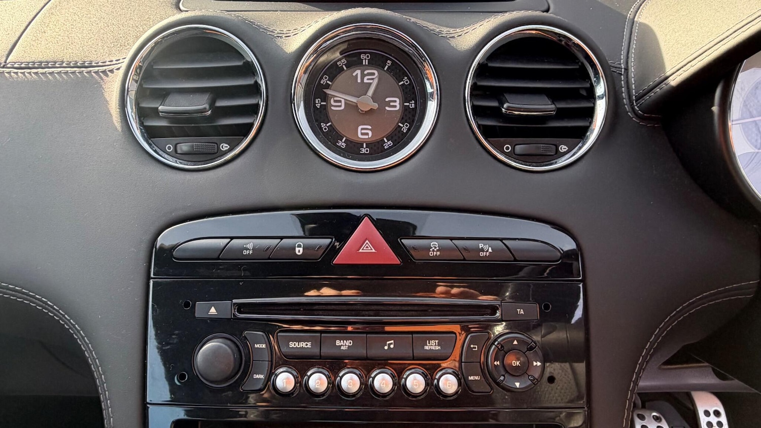 Used Peugeot RCZ for sale - 77882155: Photo 17