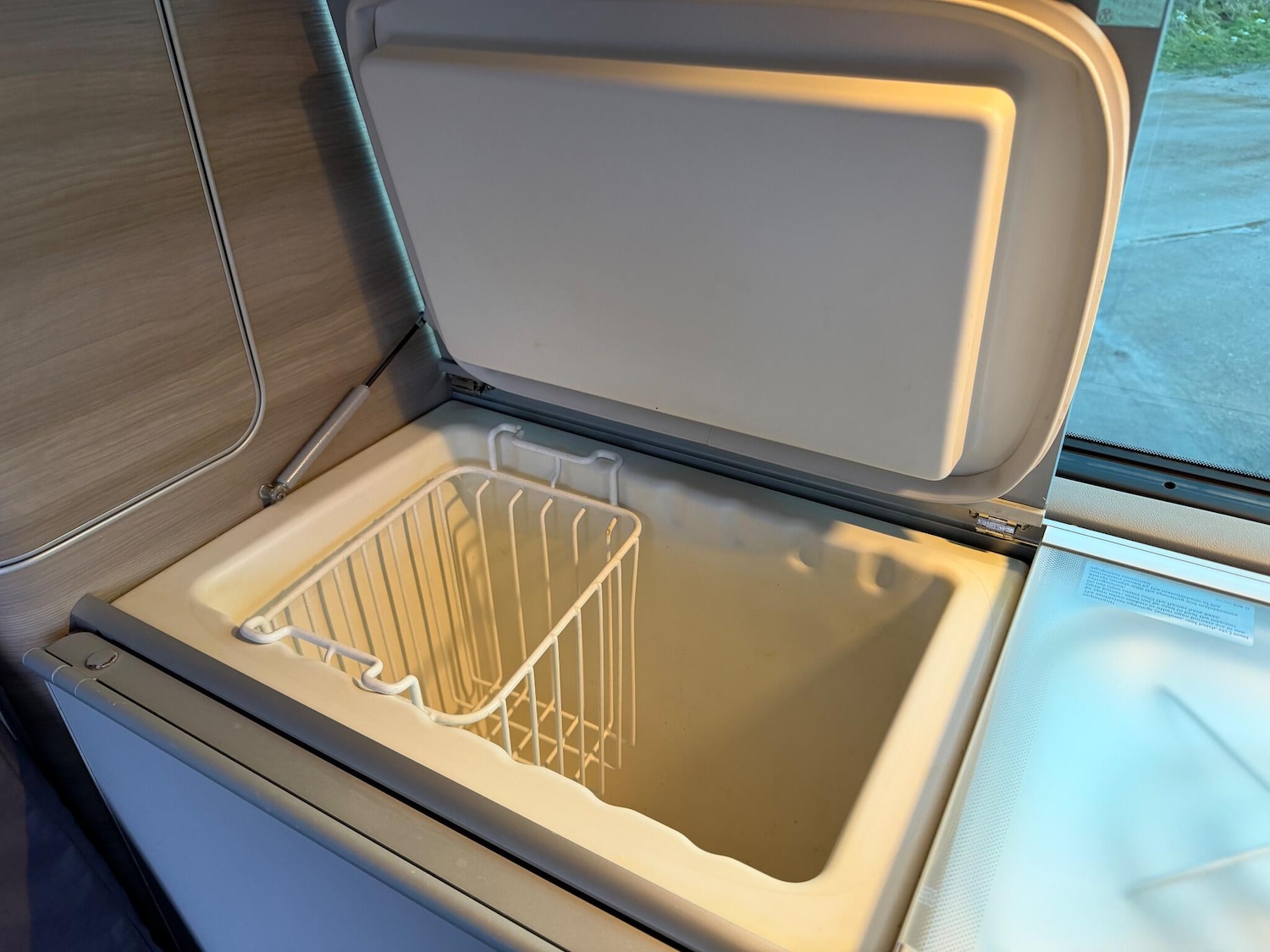 Used Volkswagen California 2010 for sale - 77119925: Photo 13