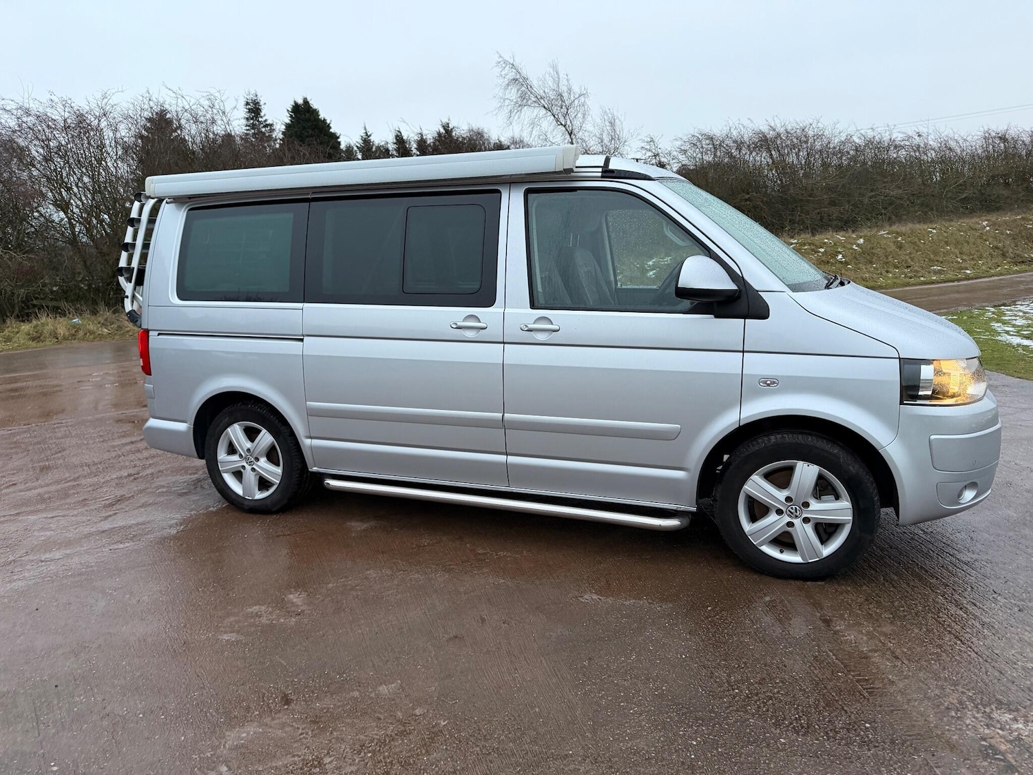Used Volkswagen California 2010 for sale - 77119925: Photo 64