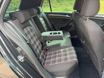 Used Volkswagen Golf 2016 for sale - 78261445: Photo