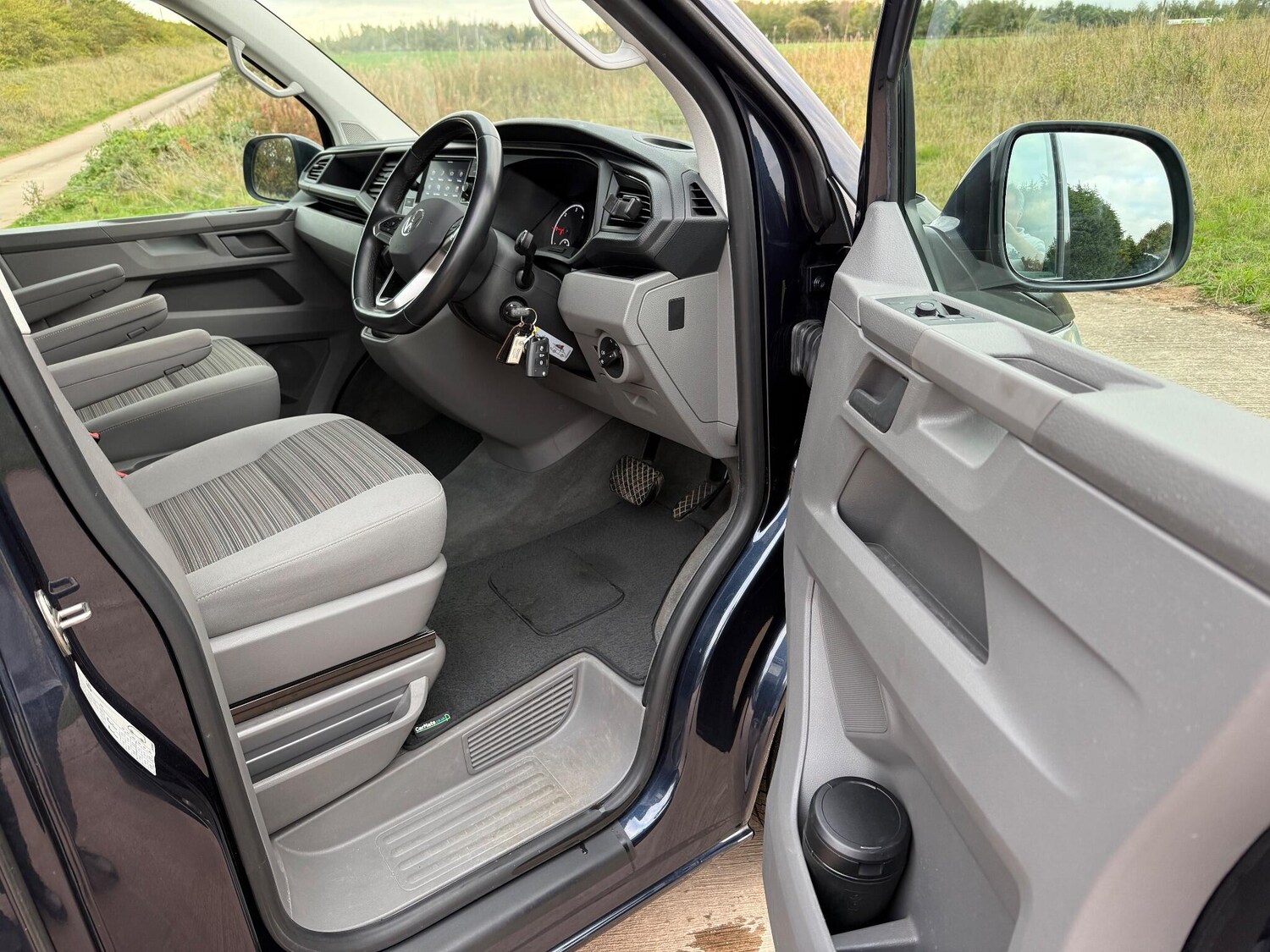 Used Volkswagen California 2021 for sale - 76121682: Photo 3