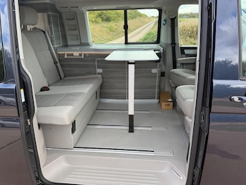 Used Volkswagen California 2019 for sale - 75916202: Photo