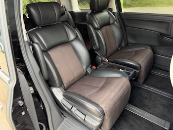 Used Nissan Elgrand 2010 for sale - 78982078: Photo