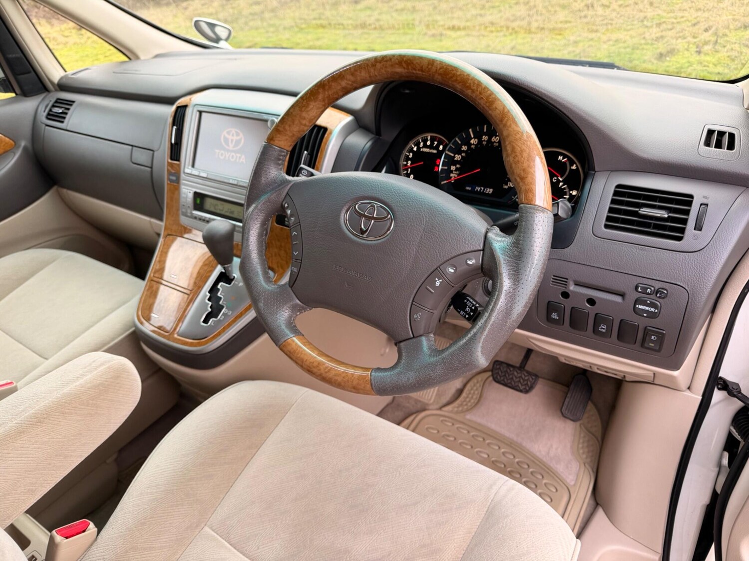 Used Toyota Alphard 2021 for sale - 77479057: Photo 11