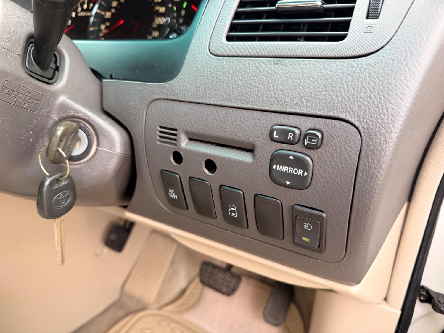 Used Toyota Alphard 2021 for sale - 77479057: Photo 32