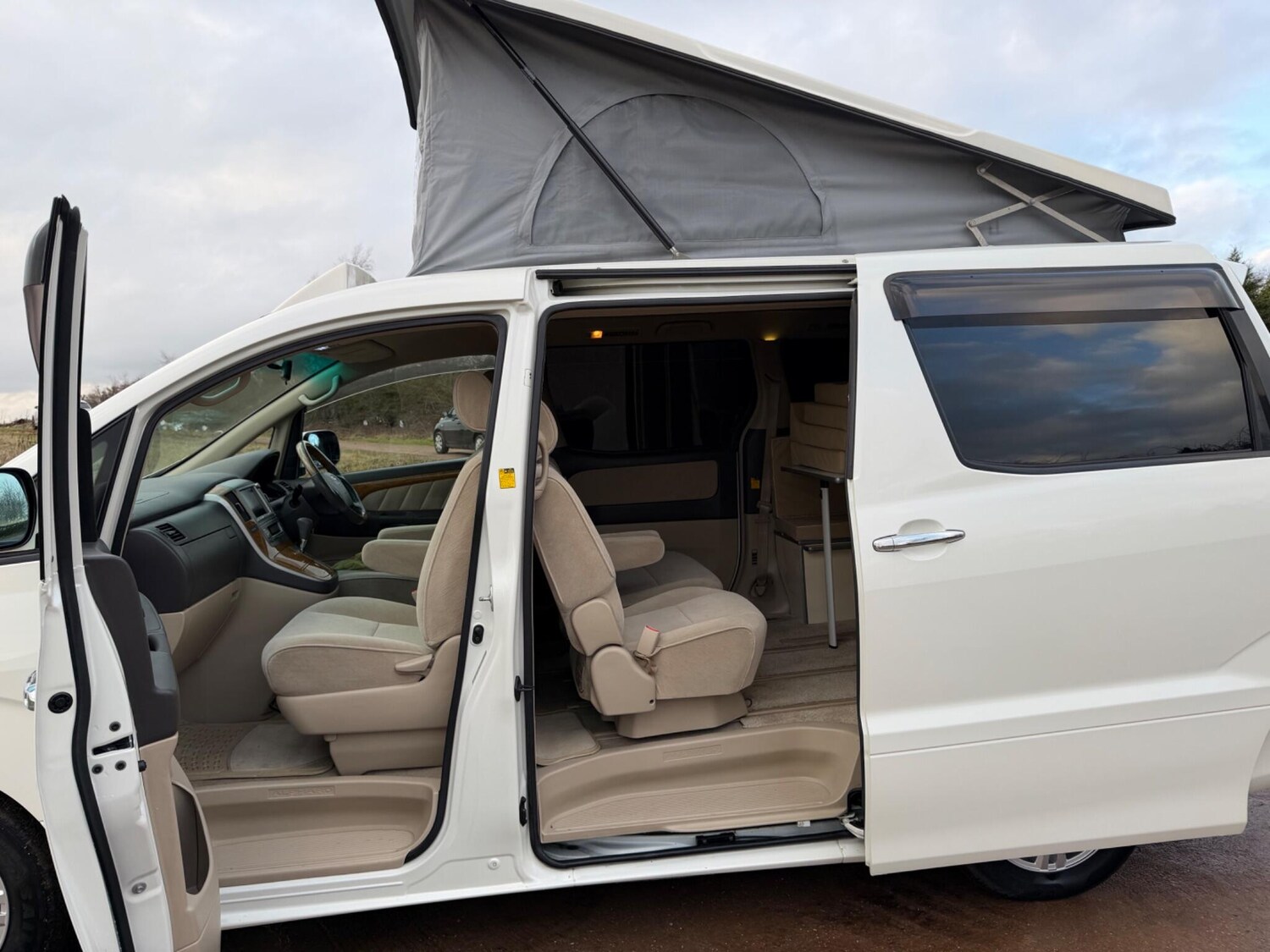 Used Toyota Alphard 2021 for sale - 77479057: Photo 85