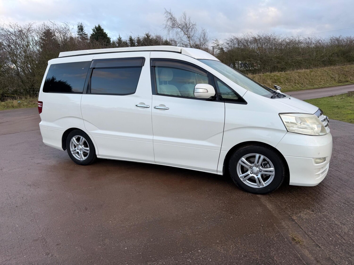 Used Toyota Alphard 2021 for sale - 77479057: Photo 97