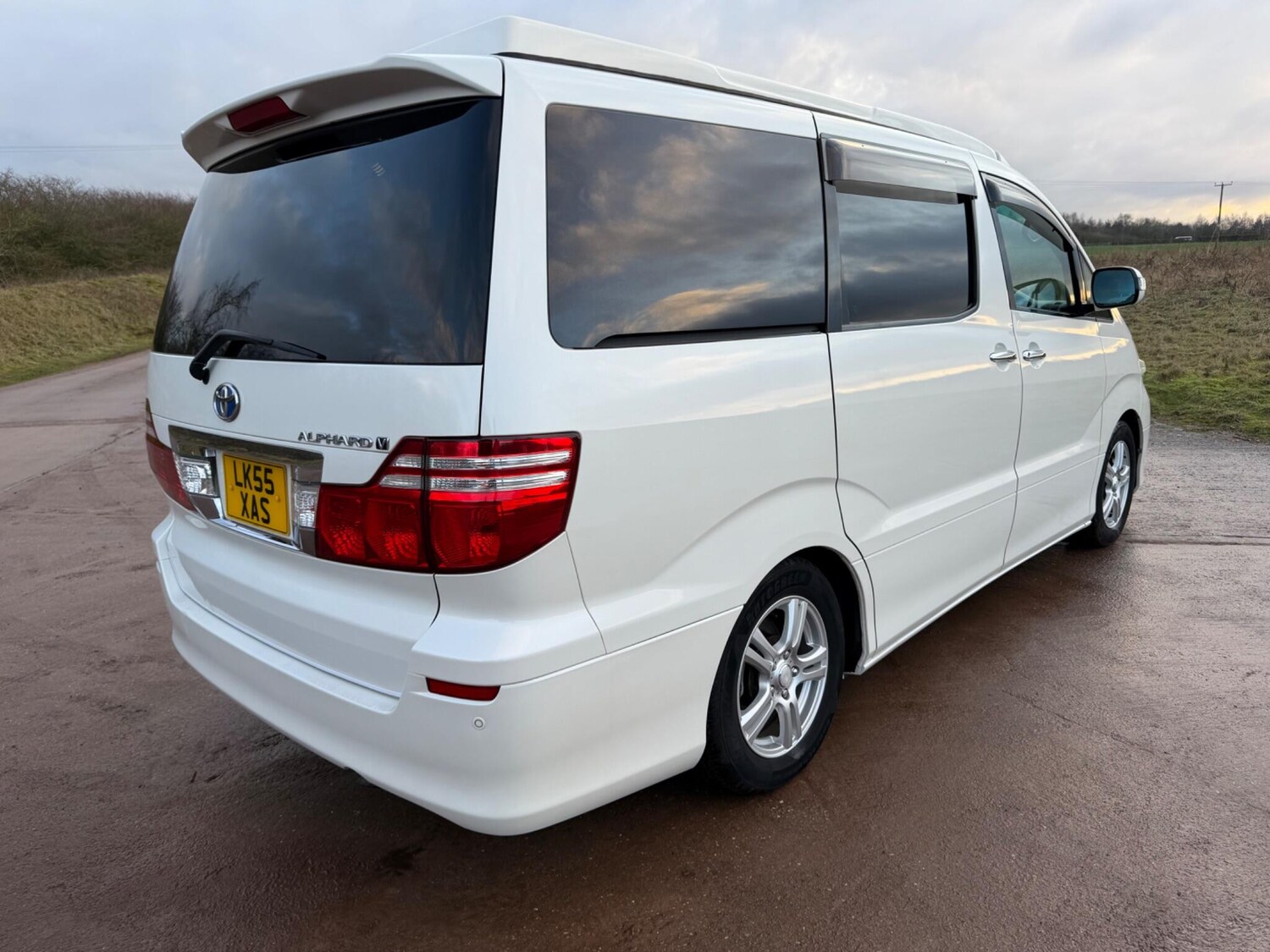 Used Toyota Alphard 2021 for sale - 77479057: Photo 99