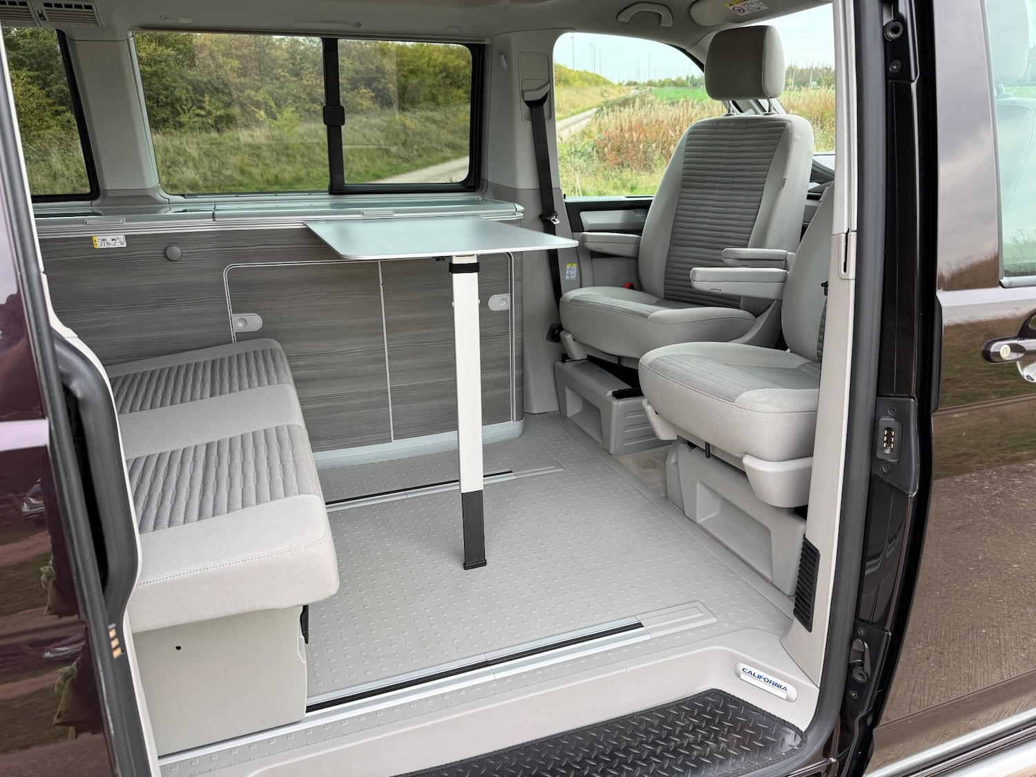 Used Volkswagen California 2016 for sale - 76152997: Photo 4