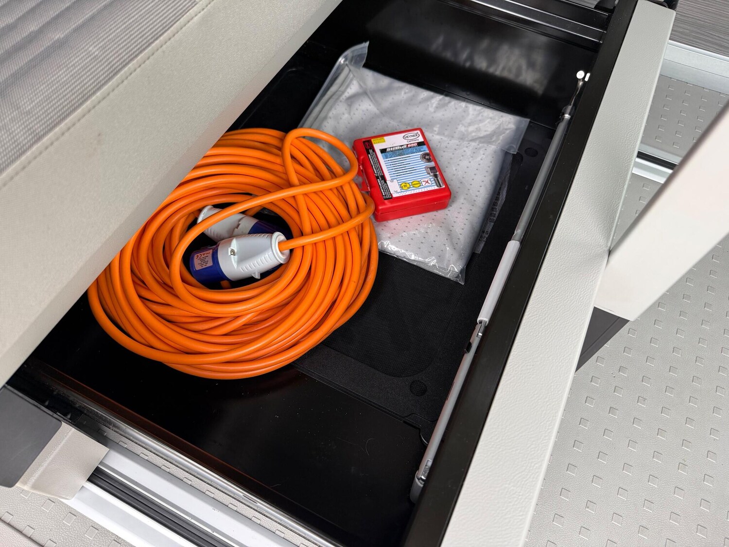 Used Volkswagen California 2016 for sale - 76152997: Photo 65