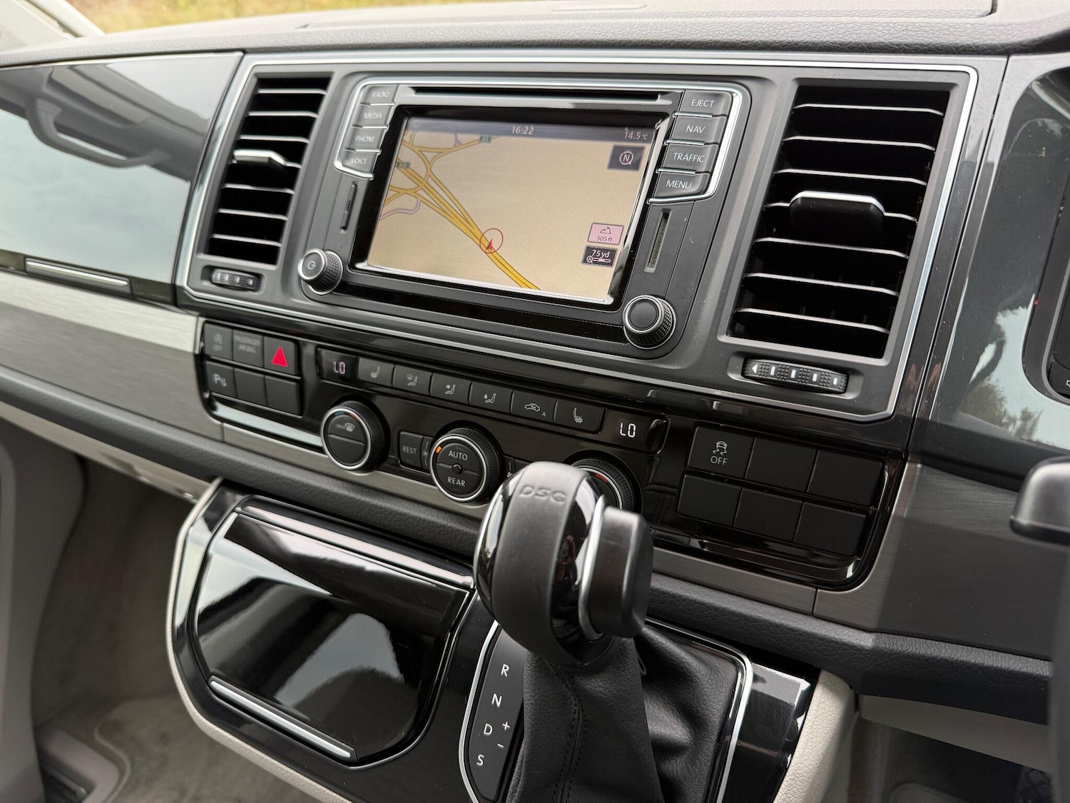 Used Volkswagen California 2016 for sale - 76152997: Photo 7