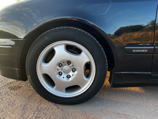 Used Mercedes-Benz CLK 1999 for sale - 72259737: Photo 48