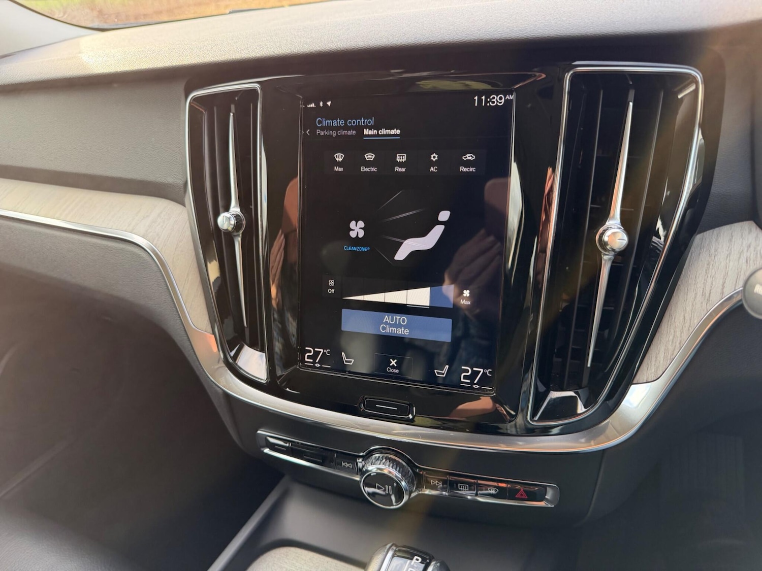 Used Volvo V60 2018 for sale - 77266790: Photo 16