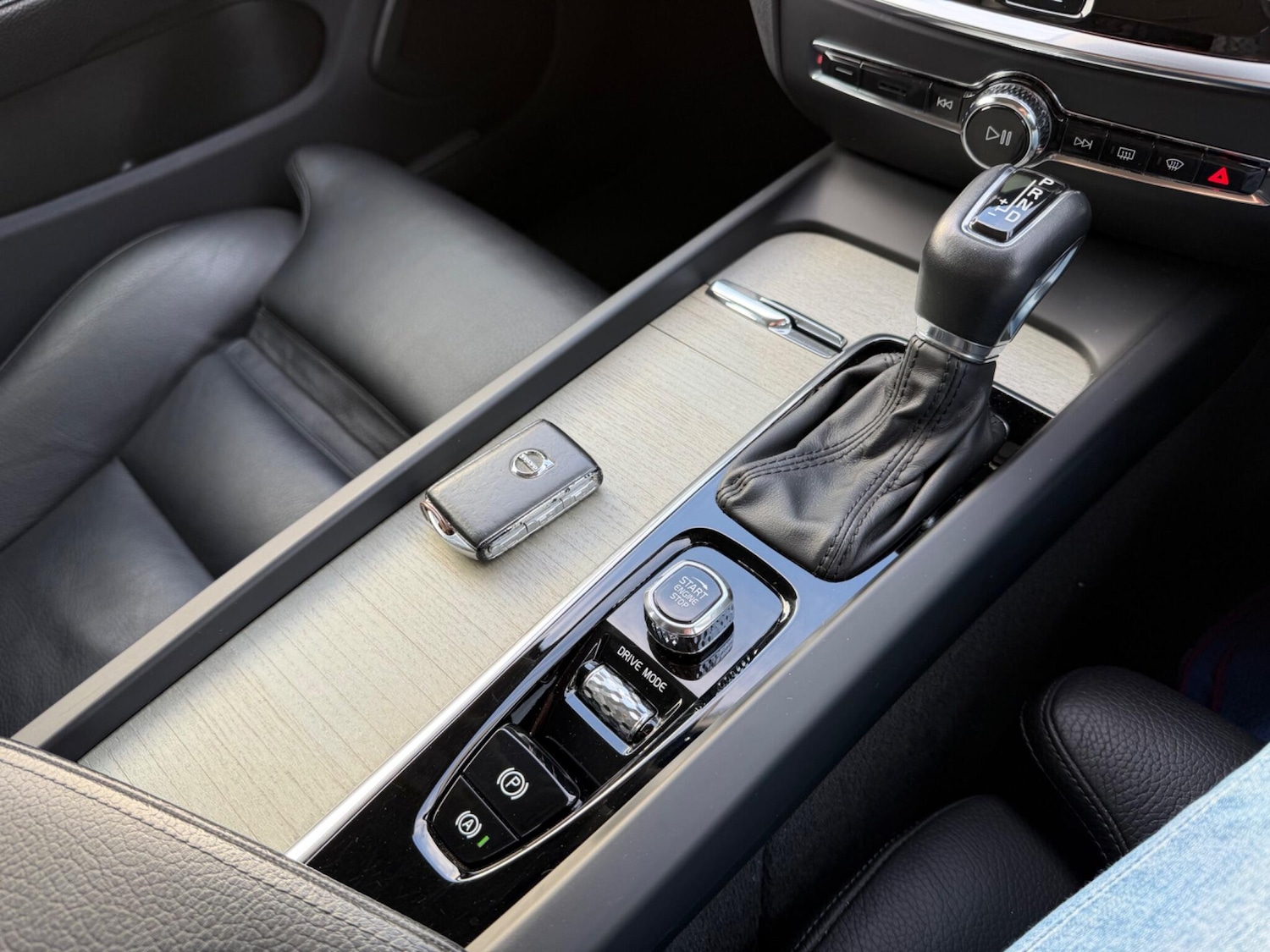 Used Volvo V60 2018 for sale - 77266790: Photo 18