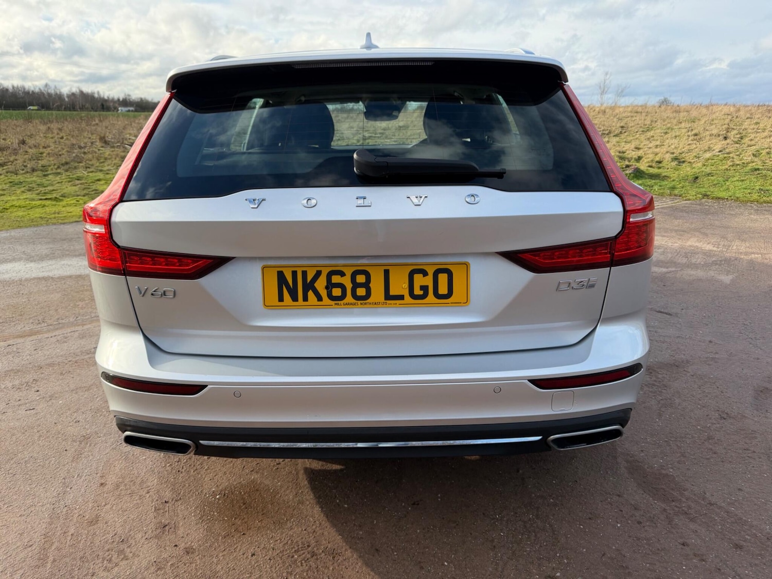 Used Volvo V60 2018 for sale - 77266790: Photo 56