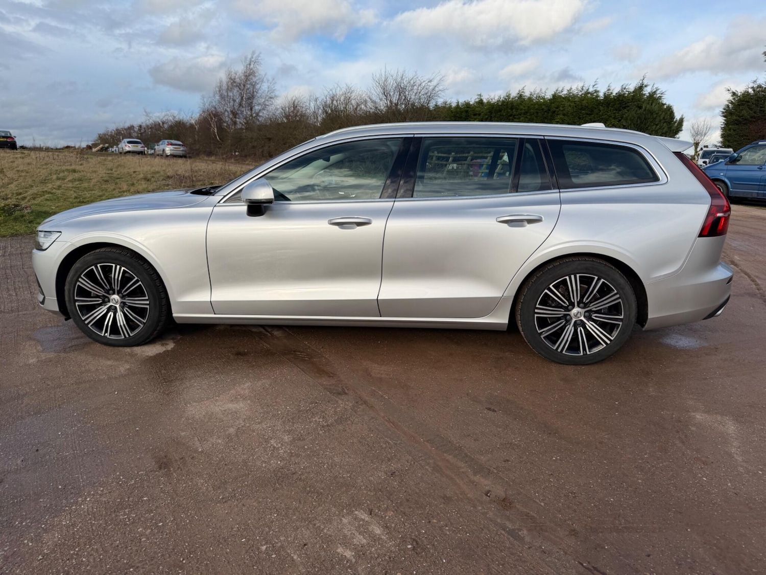 Used Volvo V60 2018 for sale - 77266790: Photo 59