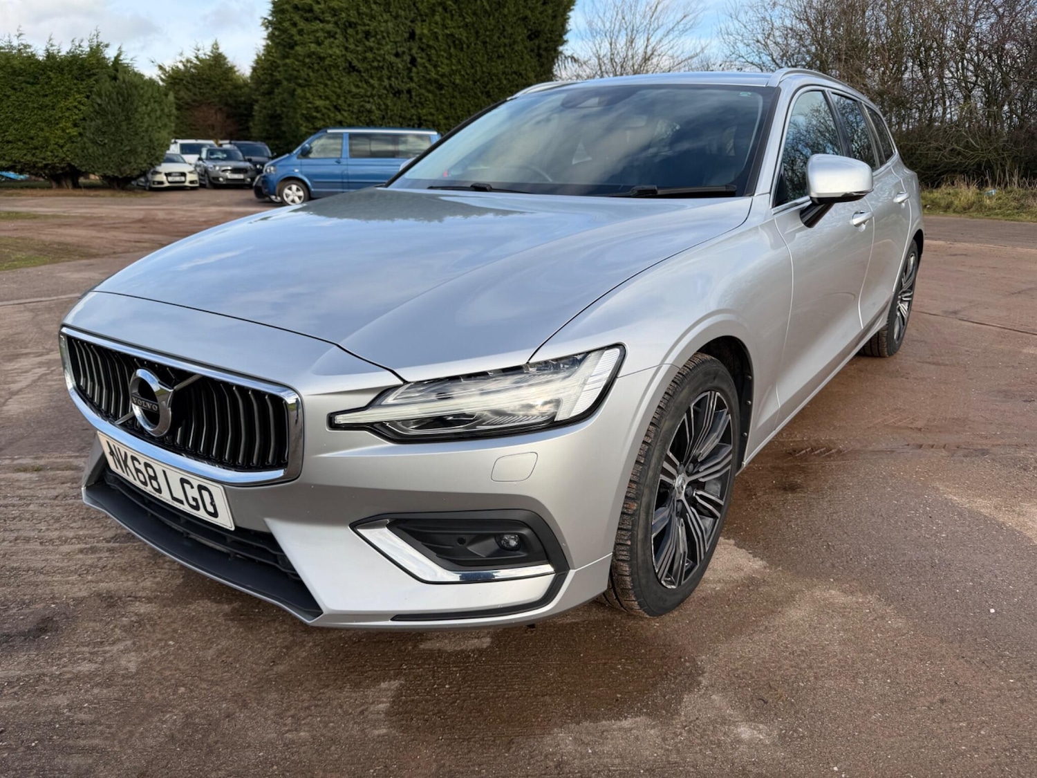 Used Volvo V60 2018 for sale - 77266790: Photo 61