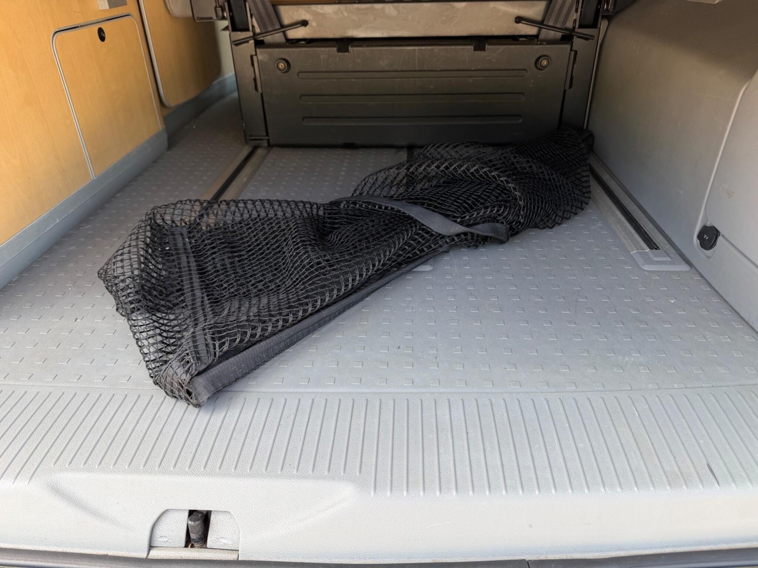 Used Volkswagen California 2007 for sale - 78115873: Photo 31