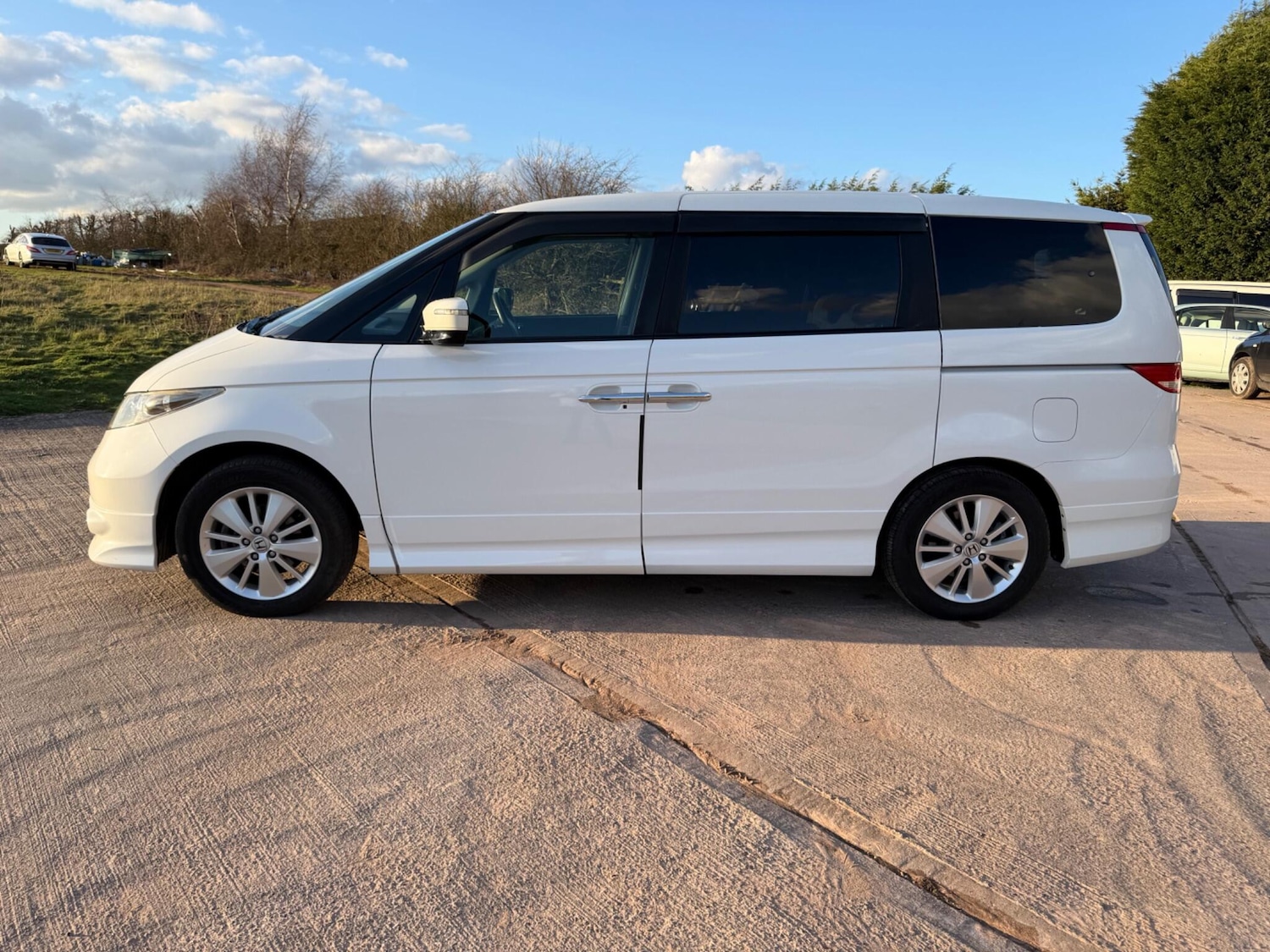 Used Honda Elysion for sale - 77704770: Photo 28