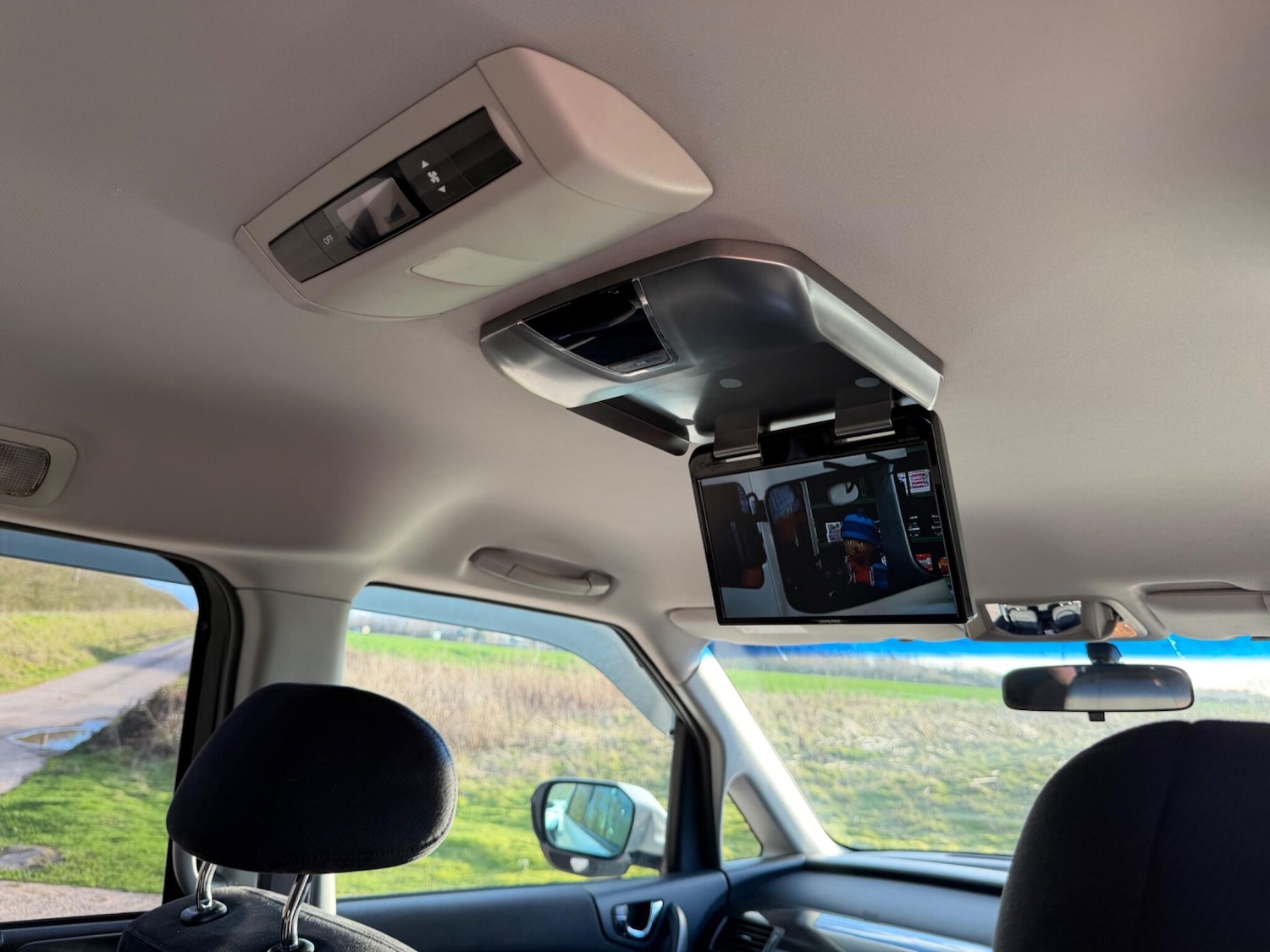 Used Honda Elysion for sale - 77704770: Photo 72