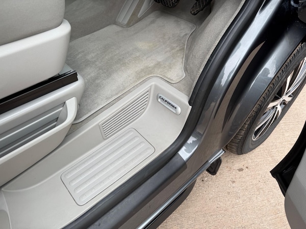 Used Volkswagen California 2019 for sale - 75564376: Photo 44