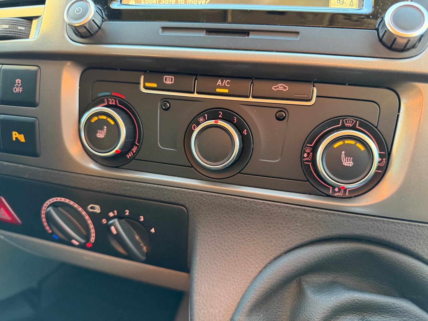 Used Volkswagen California 2012 for sale - 77097670: Photo 23