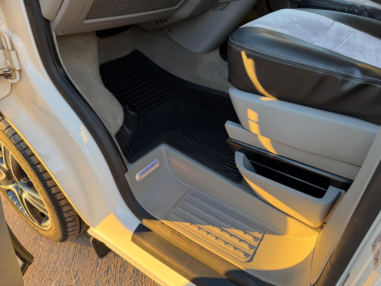 Used Volkswagen California 2012 for sale - 77097670: Photo 25