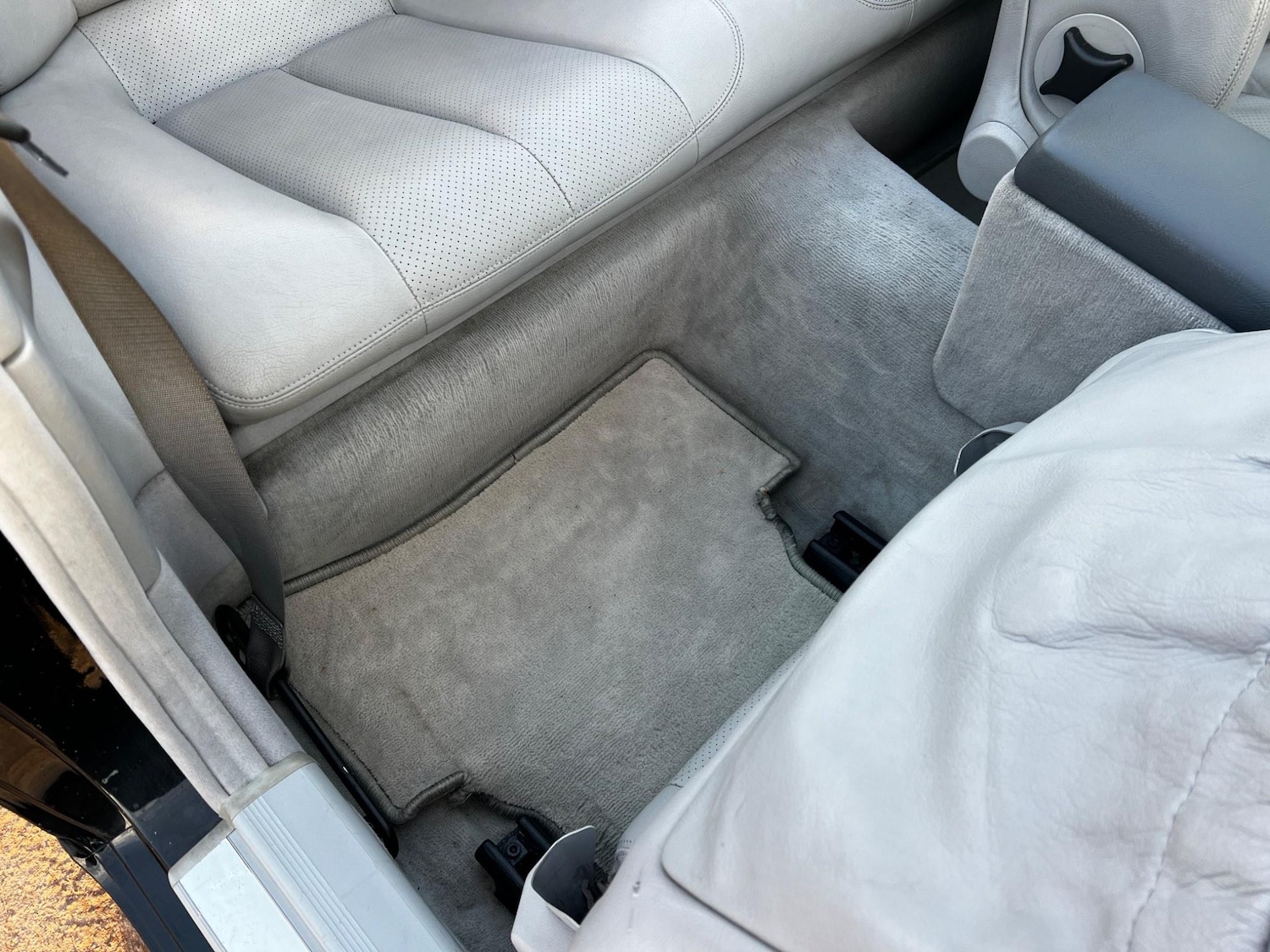 Used Mercedes-Benz CLK 1999 for sale - 76306568: Photo 20