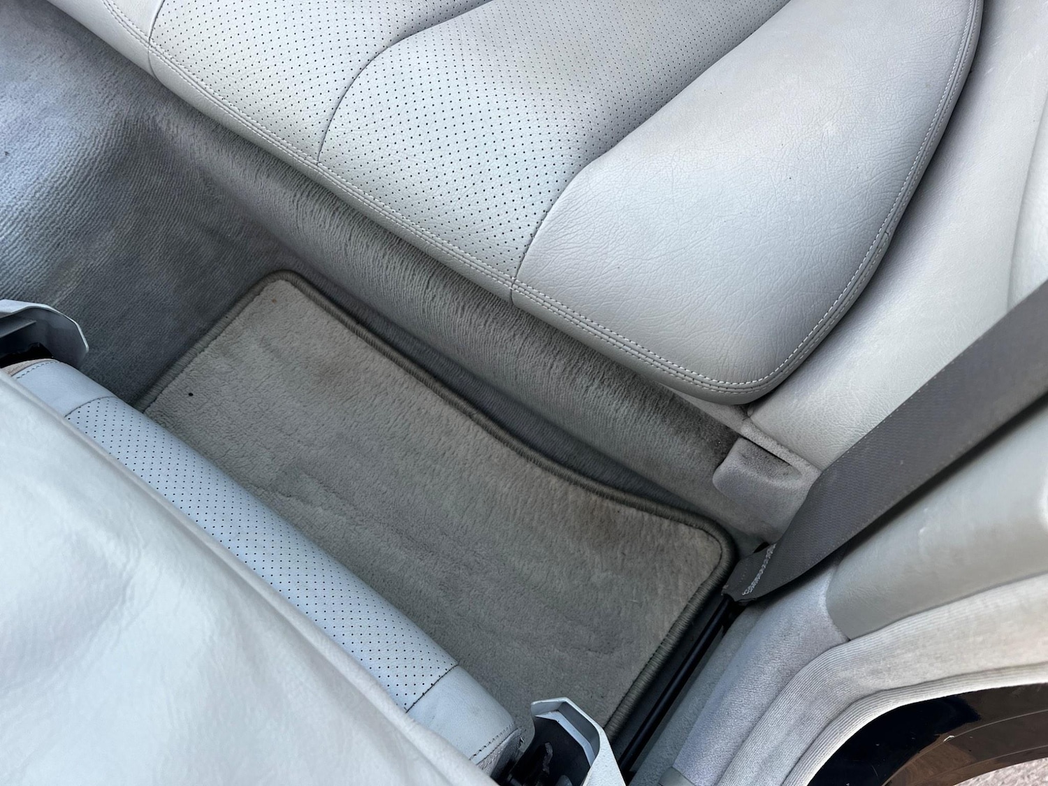 Used Mercedes-Benz CLK 1999 for sale - 76306568: Photo 26