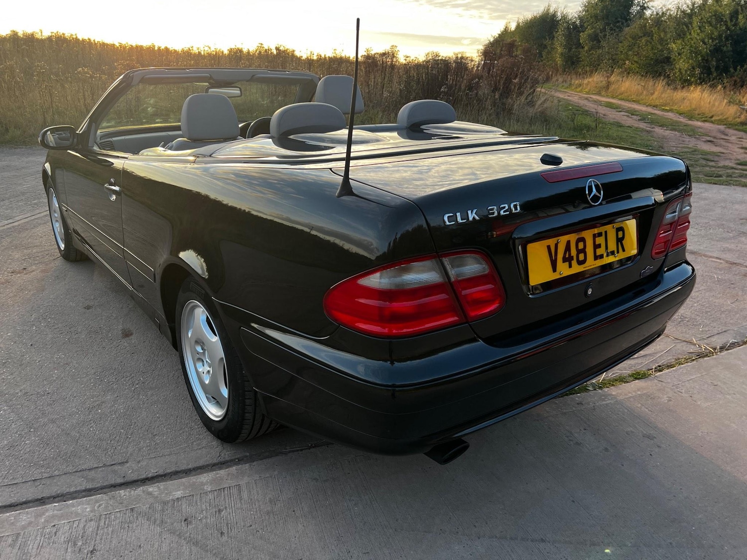 Used Mercedes-Benz CLK 1999 for sale - 76306568: Photo 6