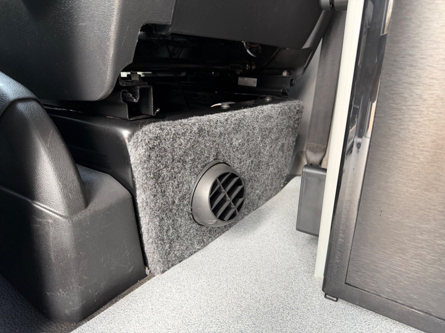 Used Volkswagen Campervan for sale - 77752978: Photo 11