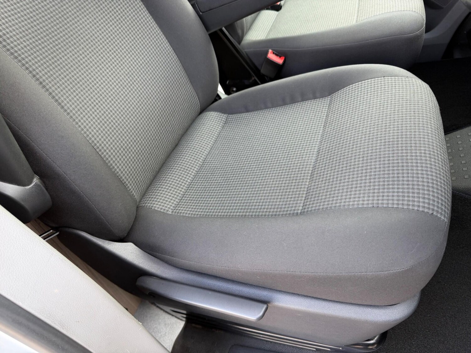 Used Volkswagen Campervan for sale - 77752978: Photo 44