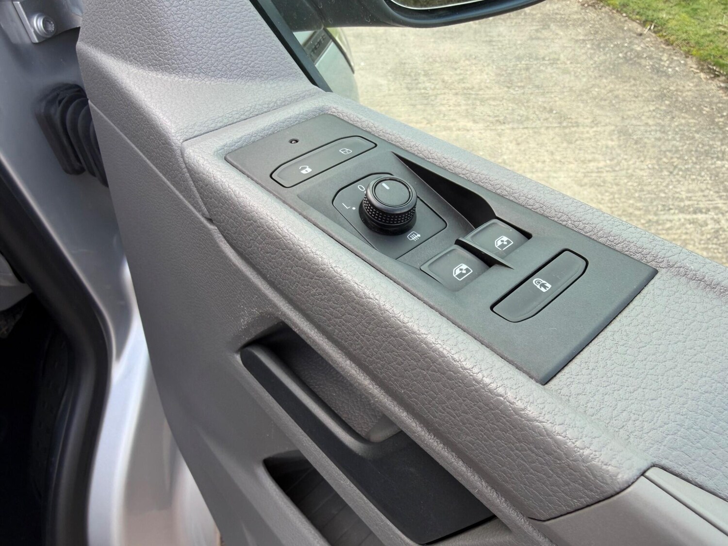 Used Volkswagen Campervan for sale - 77752978: Photo 45